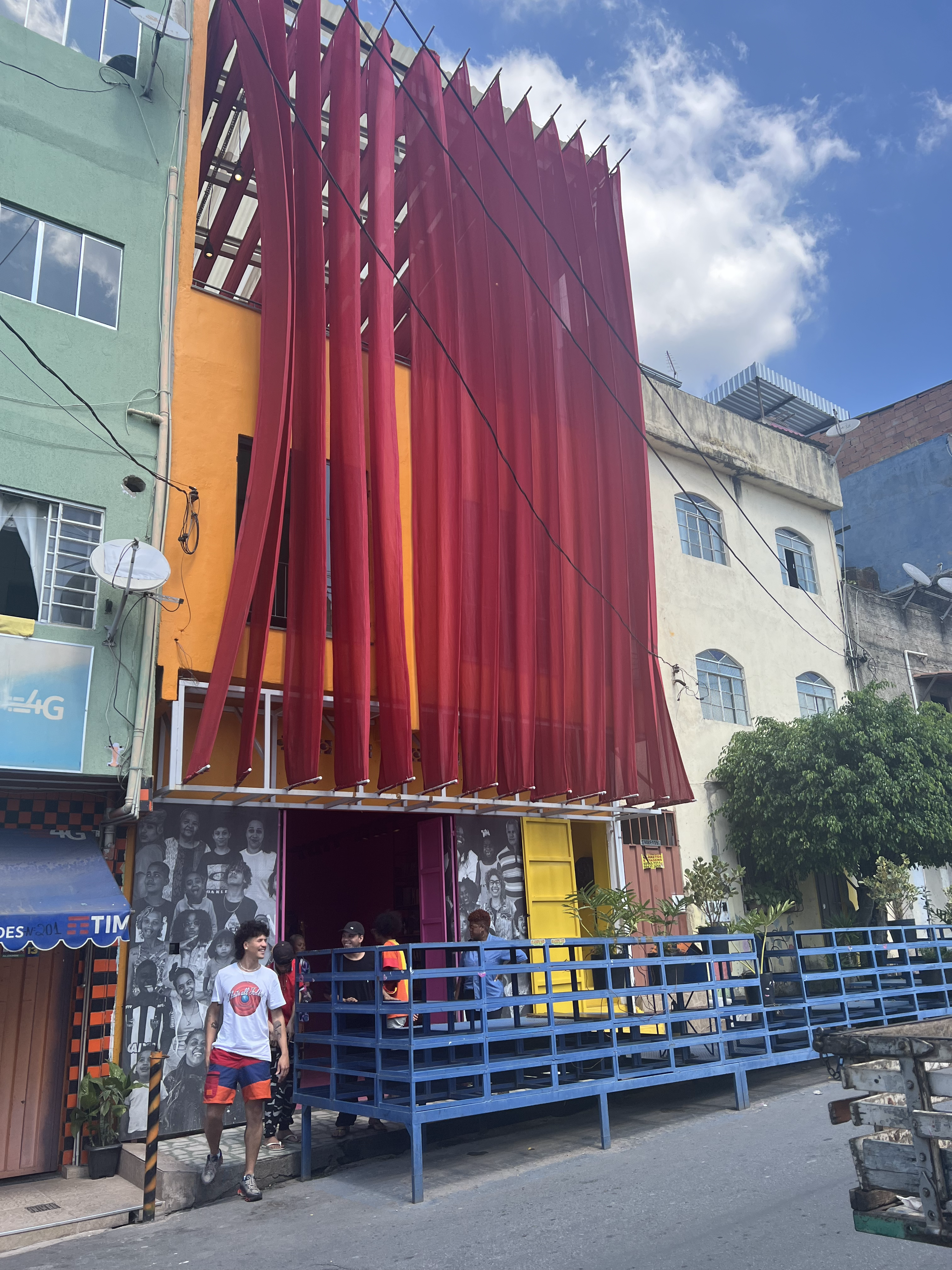 Centro Cultural Lá da Favelinha amplia atuação em rede