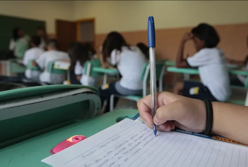O gigantesco impacto da pandemia na educação básica