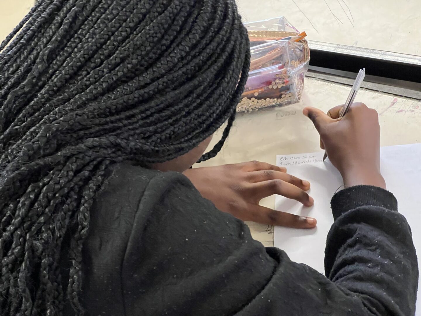 Caminhos para uma educação antirracista